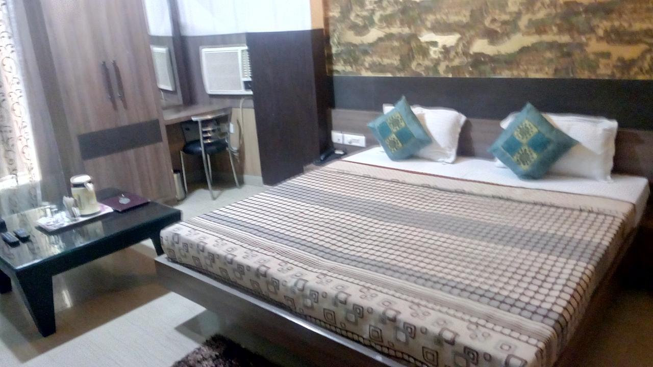 Hotel Desire Hisār Eksteriør billede