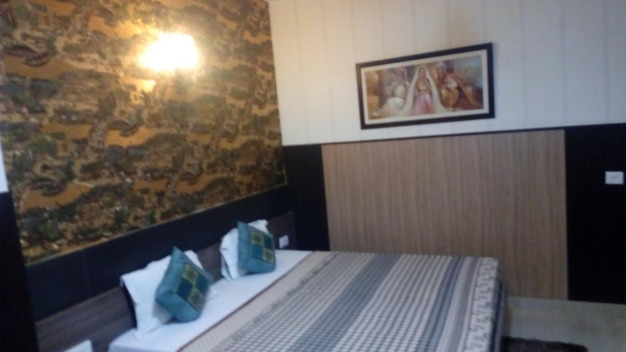 Hotel Desire Hisār Eksteriør billede